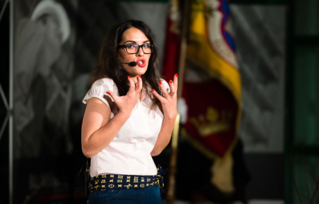 Moderation/Comedy: Aida Loos